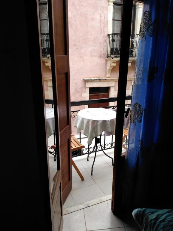 Smaragdi Apartment Chania  Ngoại thất bức ảnh